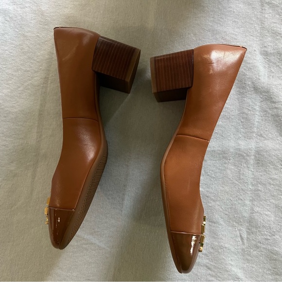 TORY BURCH RALEIGH CAP TOE PUMP
NWOT never worn. - Picture 7 of 14